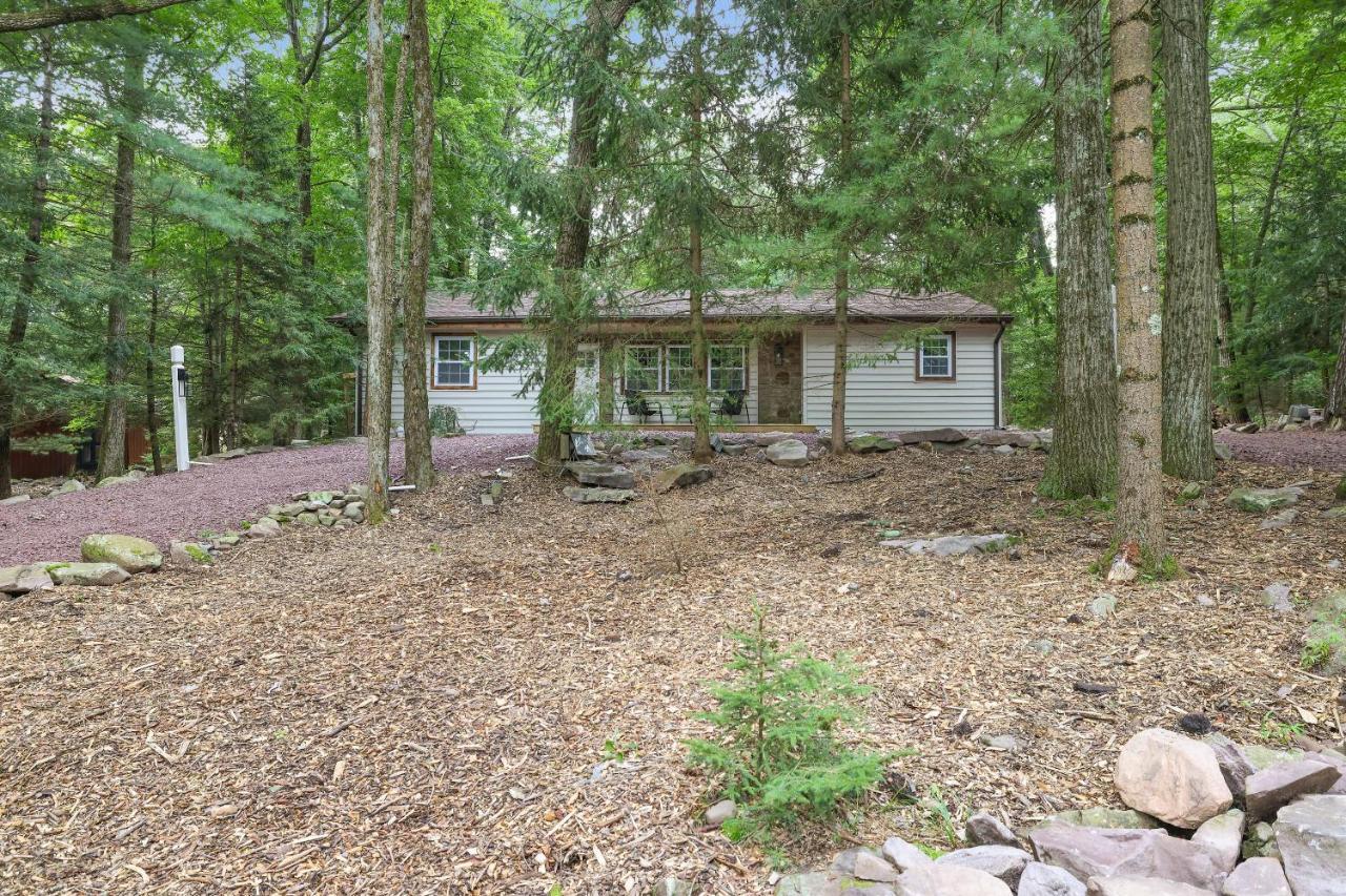 Whiskey Pines Retreat! Single Level Home, Outdoor Firepit, Ac, Bbq! Sleeps 9 In Lake Harmony! Exterior foto
